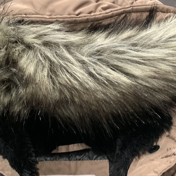 BCBGeneration faux fur trim Coat - Picture 3 of 10